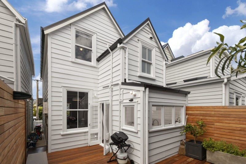 21 Murdoch Road, Grey Lynn, Auckland - Carousel 2