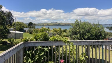 15 Padget Lane, Tinopai - Carousel 1