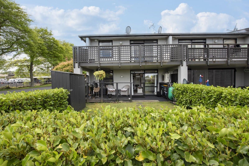 1/98 Burns Street, Leamington, Cambridge - Carousel 1