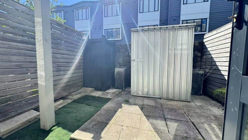 14 Dovedale Place, Parnell, Auckland - Carousel 14