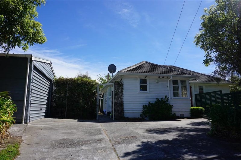 7 Newall Avenue, Bryndwr, Christchurch - Carousel 1
