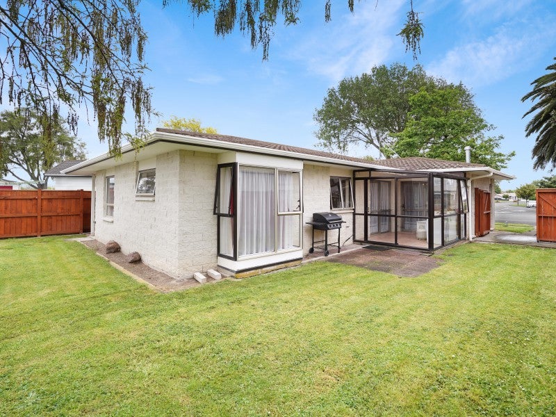 185 Amberley Avenue, Highbury, Palmerston North - Carousel 2