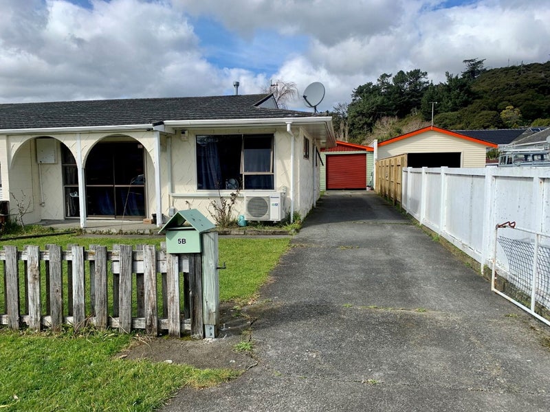2/5 MAIRE ST PARKWAY, Wainuiomata, Lower Hutt - Carousel 1