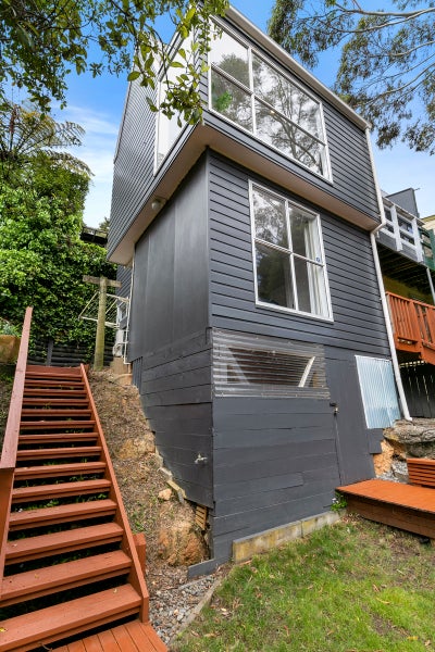 18B Kerkwall Drive, Naenae, Lower Hutt - Carousel 23