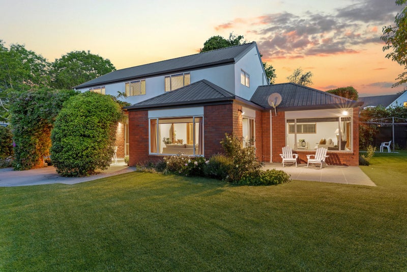 8 Swanleigh Place, Ilam, Christchurch - Carousel 23