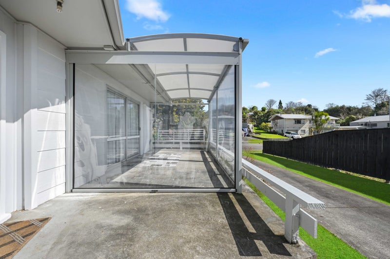 47 Exeter Street, Glenview, Hamilton - Carousel 2