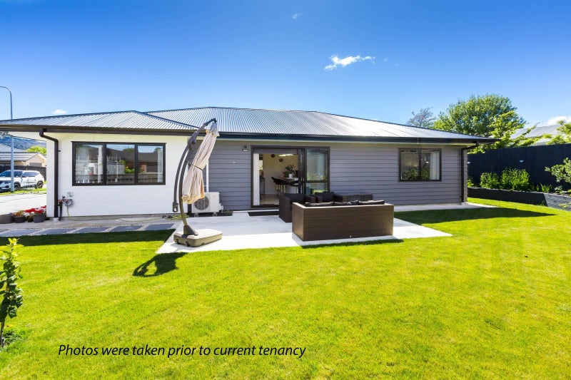 5 Poulson Grove, Trentham, Upper Hutt - Carousel 23