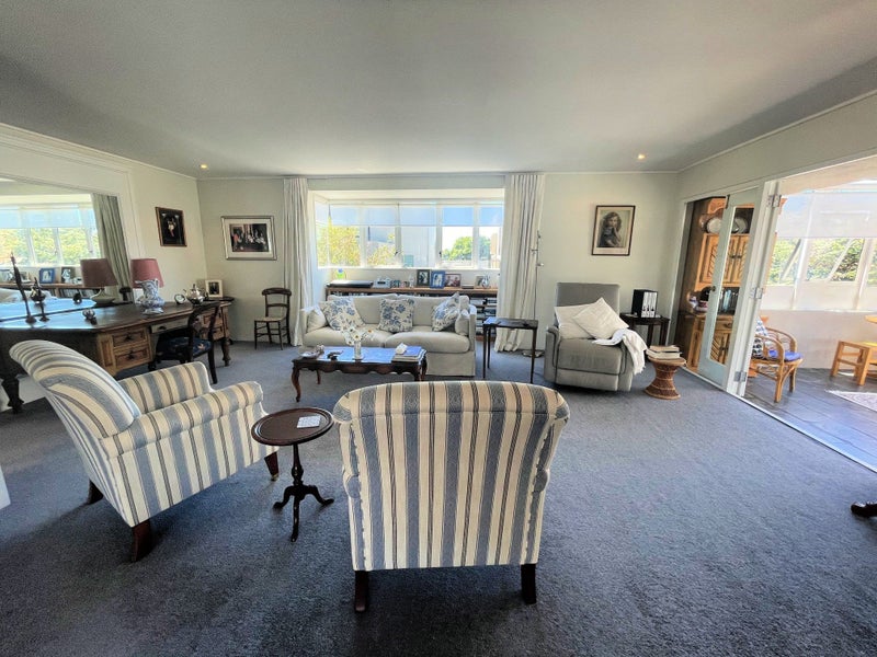 15/32 Hobson Street, Thorndon, Wellington - Carousel 2