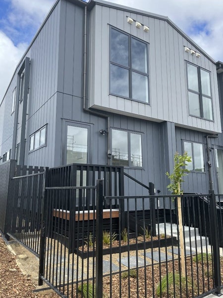 6 Tāhere Road, Tōtara Park, Auckland - Carousel 2