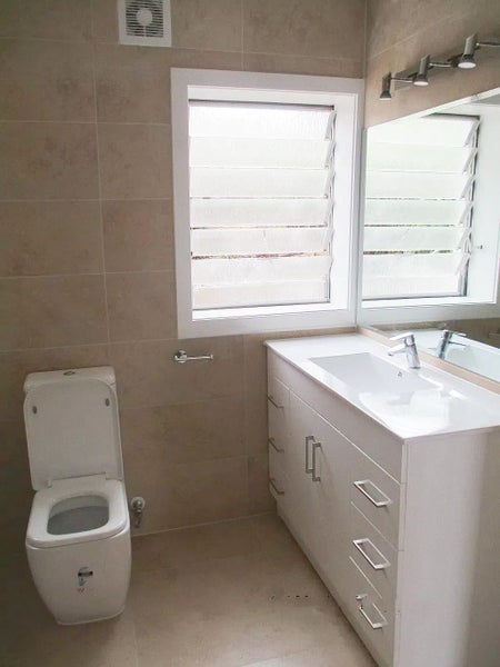 32 Haseler Crescent, Howick, Auckland - Carousel 9