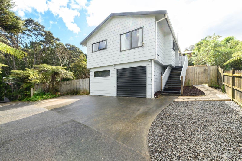 20 Fernwood Grove, Bayview, Auckland - Carousel 2