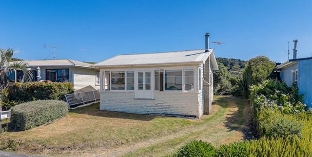 10 Coney Lane, Maraetai, Auckland - Carousel 2