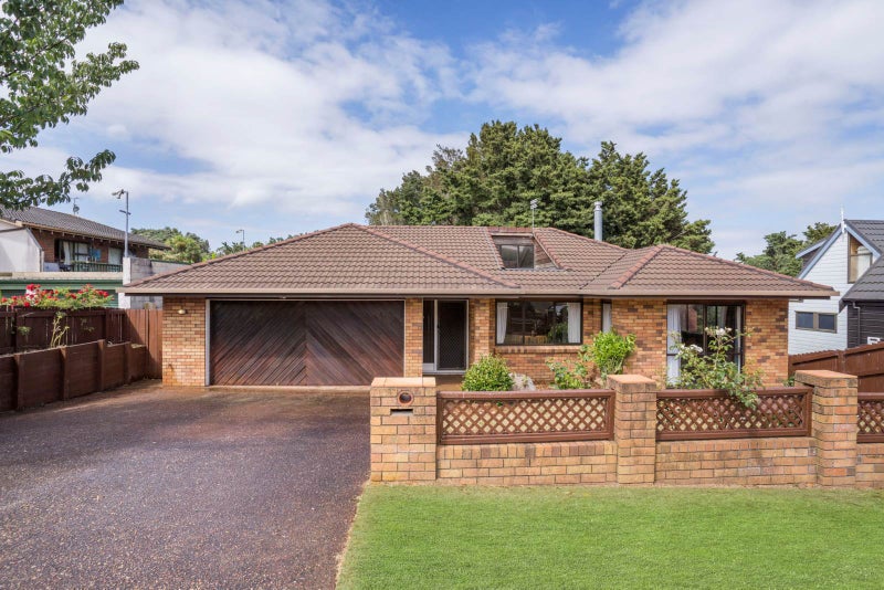 33 Goodwood Drive, Goodwood Heights, Auckland - Carousel 24