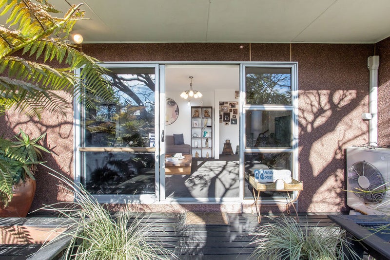 1A Inwoods Road, Parklands, Christchurch - Carousel 17