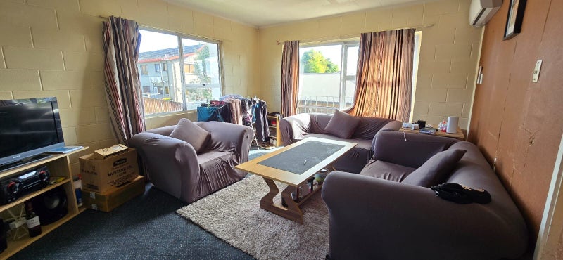 8/4 Wha Street, Frankton, Hamilton - Carousel 2