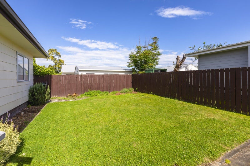 2/15 Bedford Road, Marewa, Napier - Carousel 2