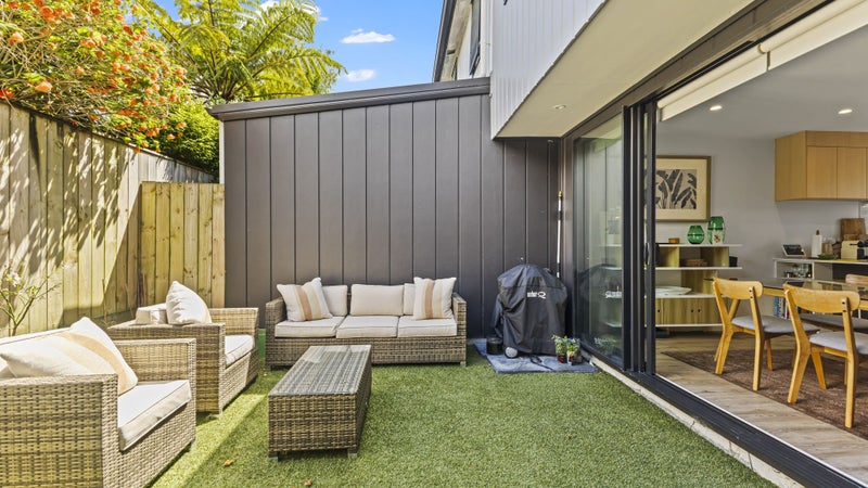 34E Allenby Road, Panmure, Auckland - Carousel 1