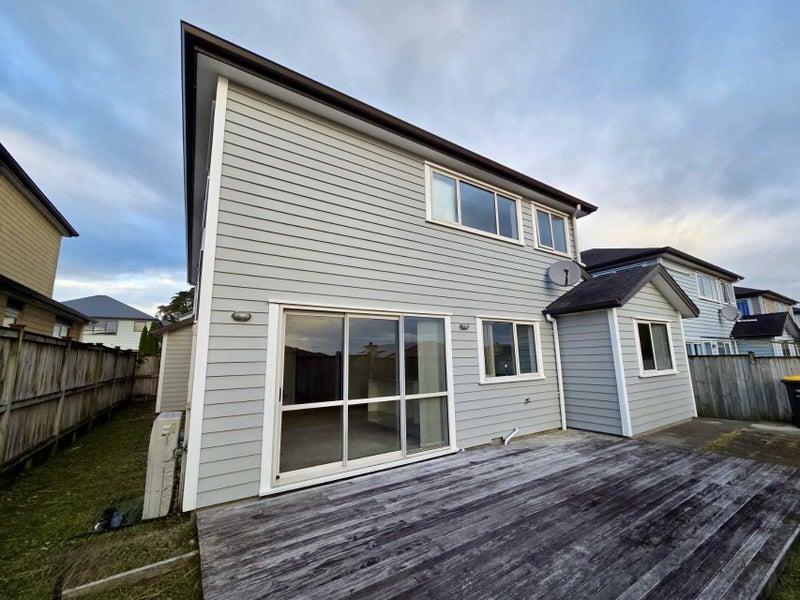 14 Shelby Lane, Flat Bush, Auckland - Carousel 2