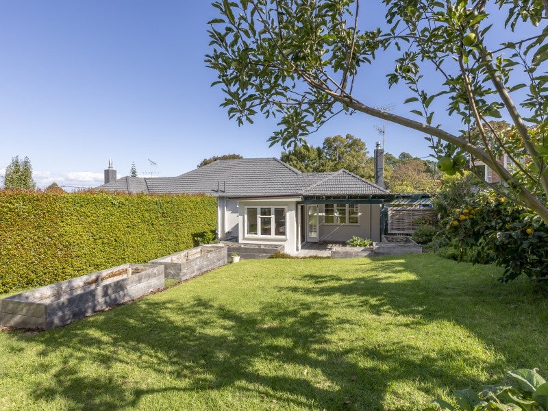 22 Massey Avenue, Greenlane, Auckland - Carousel 1
