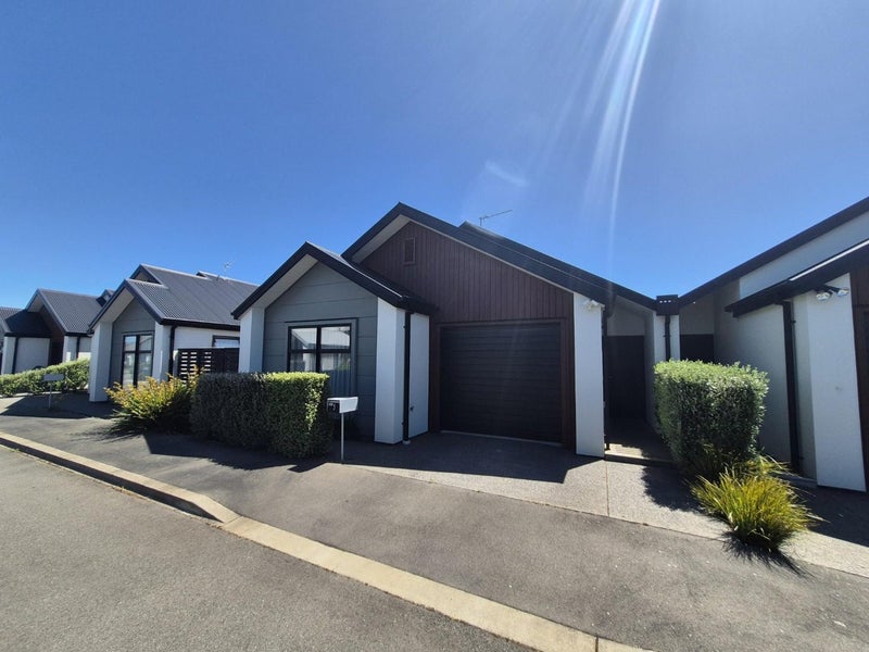 5 Earhart Lane, Wigram, Christchurch - Carousel 11
