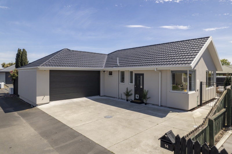 14 Farm Lane, Parklands, Christchurch - Carousel 2