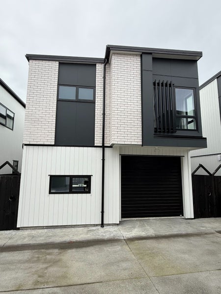 40B Glenmore Road, Sunnyhills, Auckland - Carousel 2