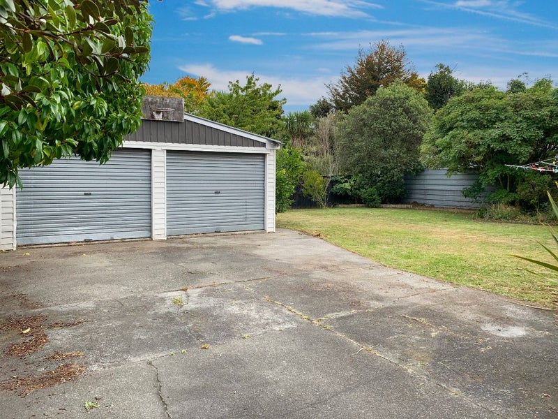 123 Ruamahanga Crescent, Terrace End, Palmerston North - Carousel 8
