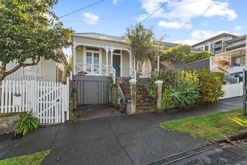 9 Ariki Street, Grey Lynn, Auckland - Carousel 1
