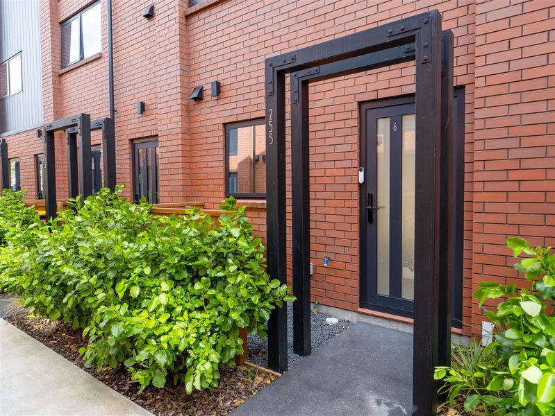 6/255 Gloucester Street, Christchurch Central, Christchurch - Carousel 17