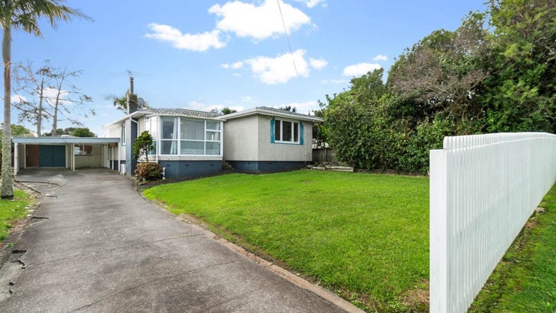 20 Wharf Road, Te Atatu Peninsula, Auckland - Carousel 1