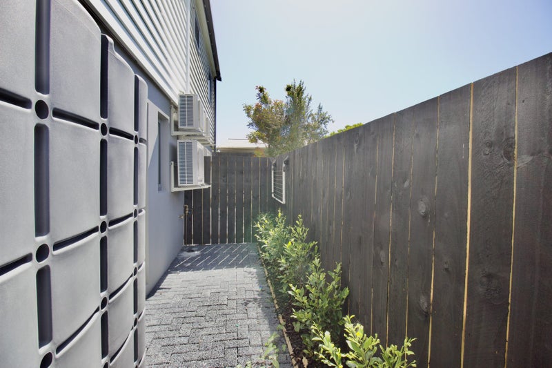 6/94 Target Road, Totara Vale, Auckland - Carousel 26
