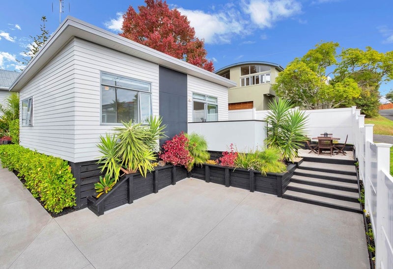 50 Killarney Avenue, Torbay, Auckland - Carousel 2