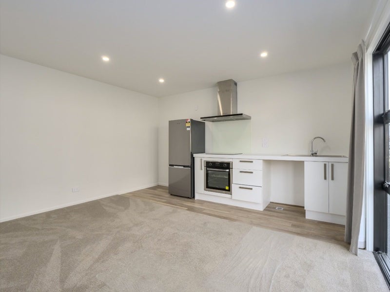 13 Leicester Street, Jacks Point, Queenstown - Carousel 1