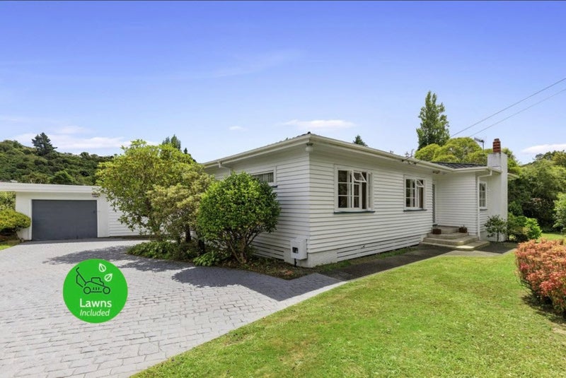 66 Stokes Valley Road, Stokes Valley, Lower Hutt - Carousel 2