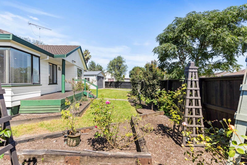 37 Rosemead Place, Randwick Park, Auckland - Carousel 22