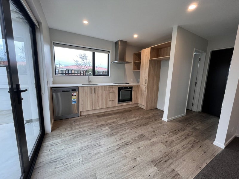 5/32 Heywood Terrace, Richmond, Christchurch - Carousel 2