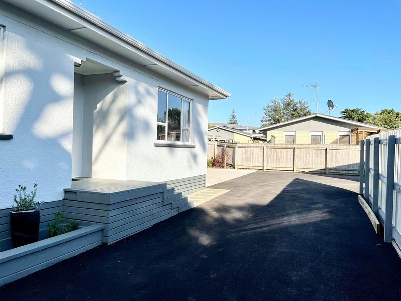 18 Camellia Avenue, Bell Block, New Plymouth - Carousel 2
