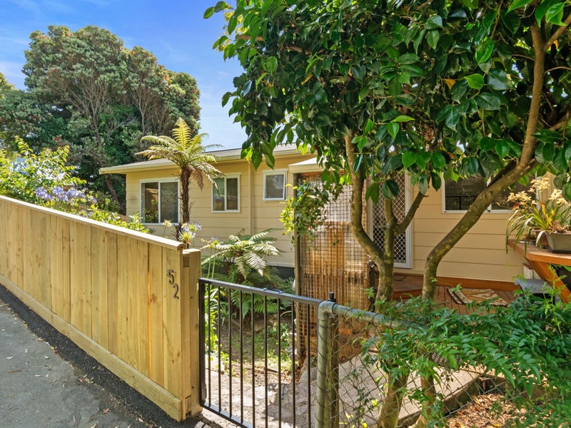 52 Stansell Avenue, Tahunanui, Nelson - Carousel 1