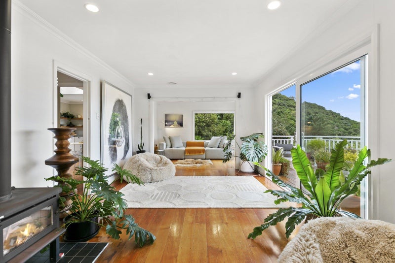 46 Old Porirua Road, Ngaio, Wellington - Carousel 1