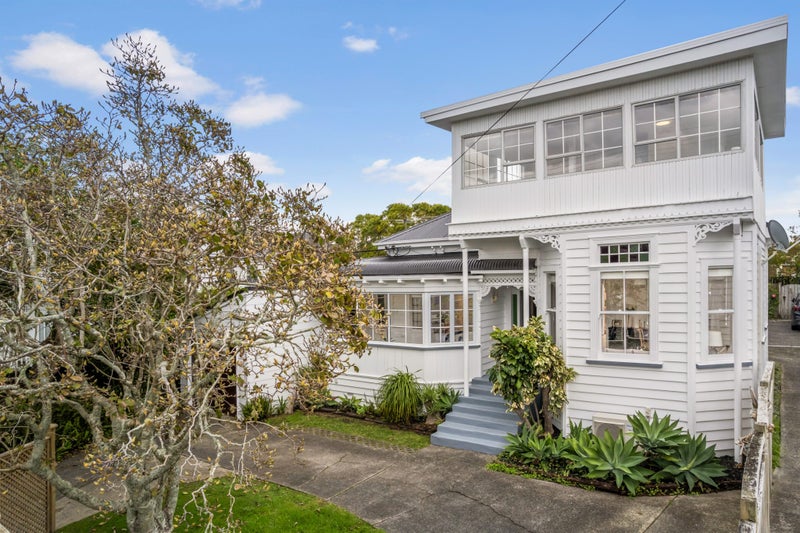 1/30 Princes Street, Northcote Point, Auckland - Carousel 2