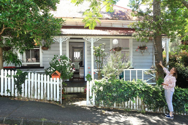 14 Waima Street, Grey Lynn, Auckland - Carousel 1