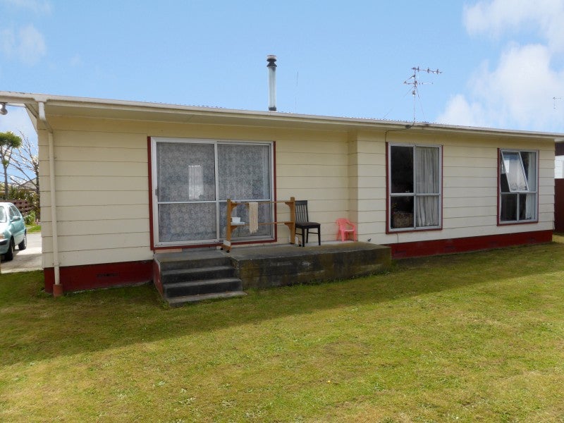 6A Meadowbrook Drive, Cloverlea, Palmerston North - Carousel 1