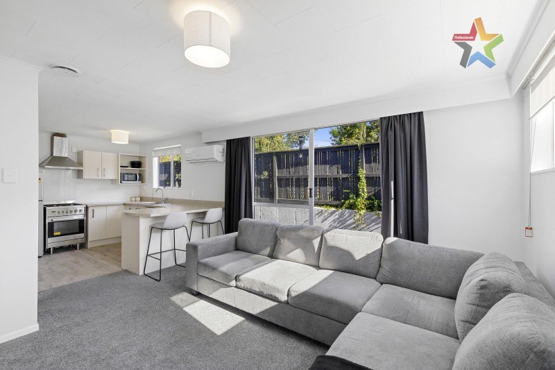 187A Major Drive, Kelson, Lower Hutt - Carousel 1