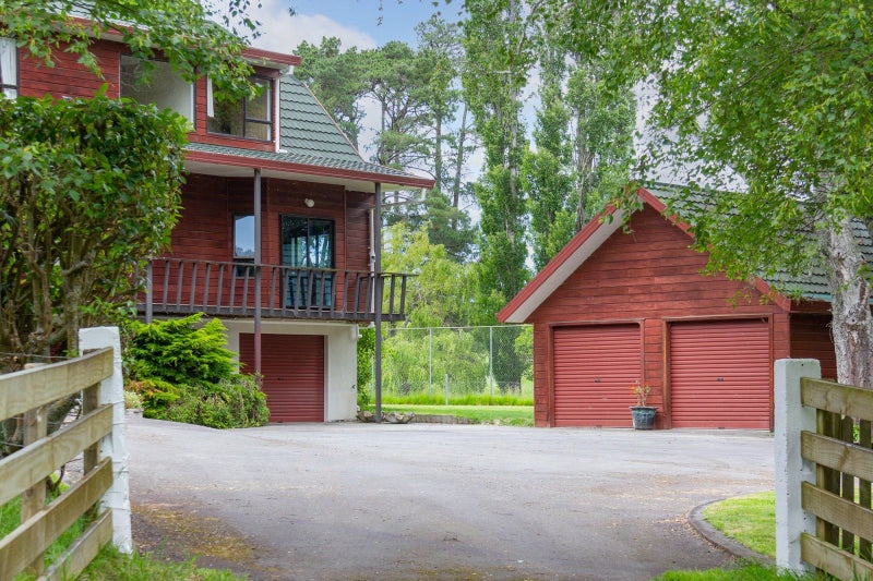 111 Knight Road, Kopuaranga - Carousel 21