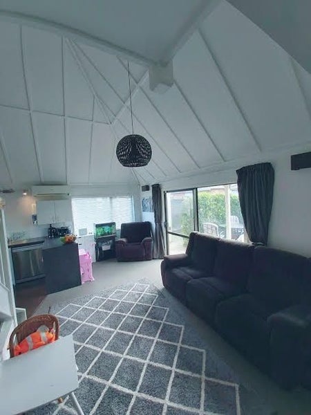 9/58 Manuroa Road, Takanini, Auckland - Carousel 2