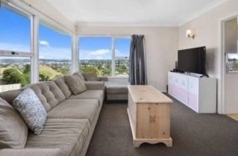 5/174 East Coast Road, Forrest Hill, Auckland - Carousel 2