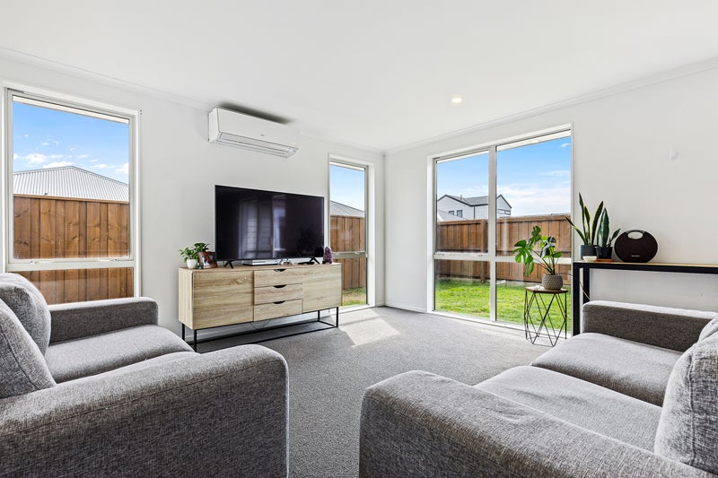 5 George West Square, Wigram, Christchurch - Carousel 2
