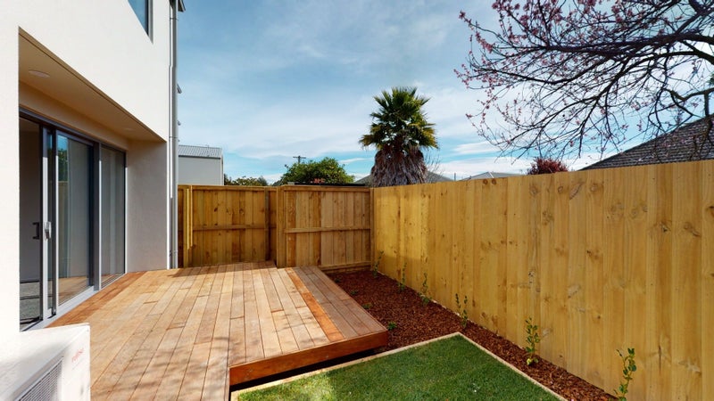 4/6 Barrie Street, Addington, Christchurch - Carousel 11