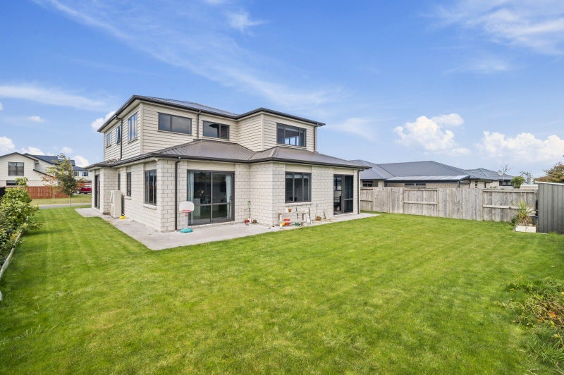 44 Huka Heights Drive, Rangatira Park, Taupo - Carousel 1