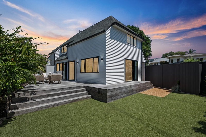 1/4 Whitworth Road, Mount Eden, Auckland - Carousel 1